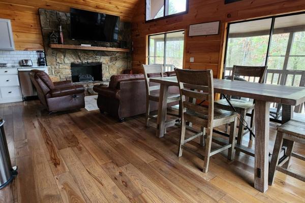 The Baby Bear Retreat - Great Smoky Mountains National Park