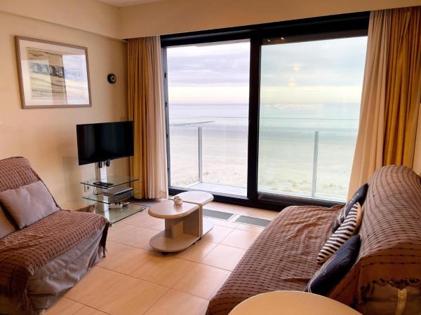 Beachfront Apartment In Nieuwpoort - Koksijde