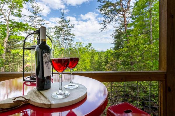 Morning Star Overlook (Dahlonega, Vineyards, View) - Dahlonega, GA
