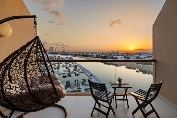 A la foto es mostra l'objecte Amazing Studio with Balcony & Marina Eye Views situat a la ciutat de Dubai.