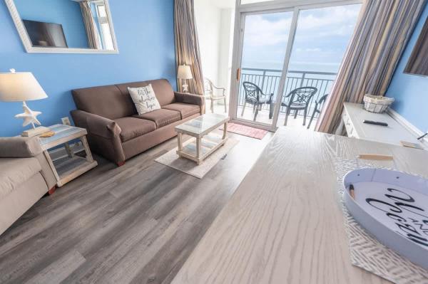 Amazing Direct Oceanfront Views - Luxurious Suite! - Sunset Beach, NC