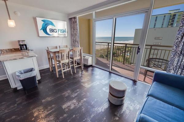 New Caravelle Resort 1br Honeymoon Suite Pools! - Myrtle Beach, SC