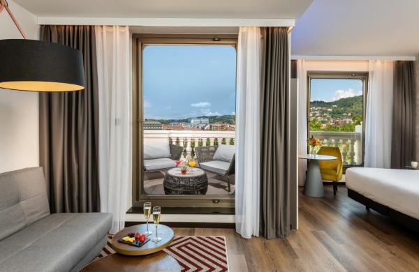 Na fotografii je vidět objekt NYX Hotel Bilbao by Leonardo Hotels nacházející se ve městě Bilbao.