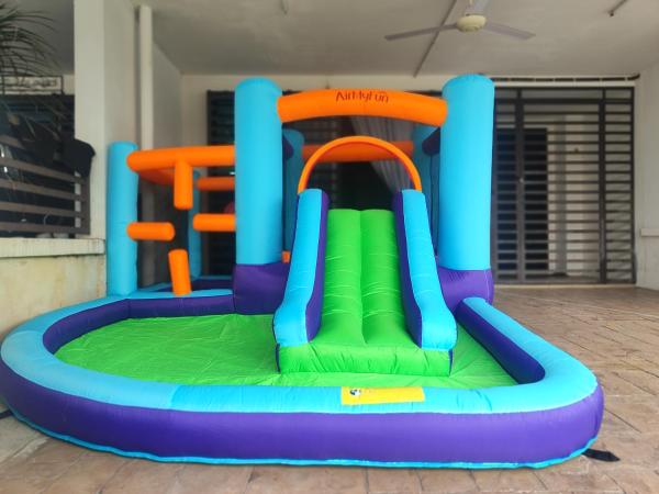 Family House Near Klia - 4br 12 Beds - Kids Pool - 3 Parking - Malaysia