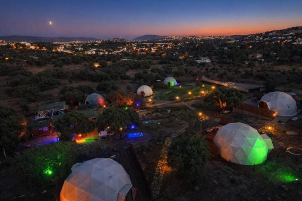 A la foto es mostra l'objecte Bodrum Dome Suites situat a la ciutat de Ortakent.