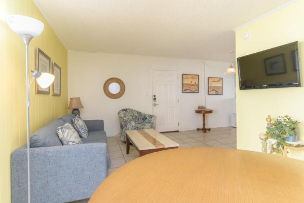 Tiki 218 - Close To The Beach 1br Condo Sleeps 4 - Port Isabel, TX
