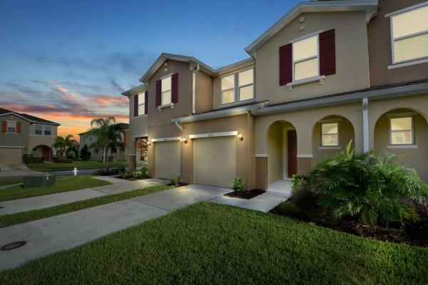 Four Bedrooms Townhouse 5102 - Orlando, FL