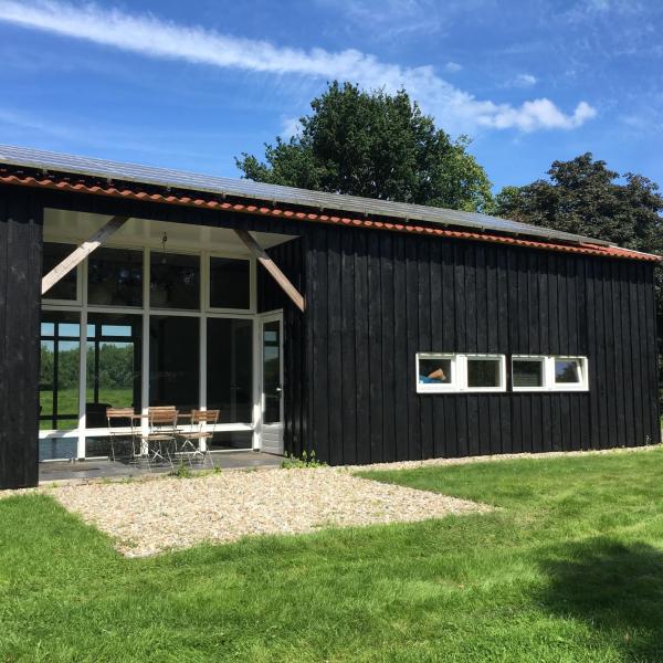 Nella foto è visibile l'oggetto Gastenverblijf Eindhoven situato nella città di Son.