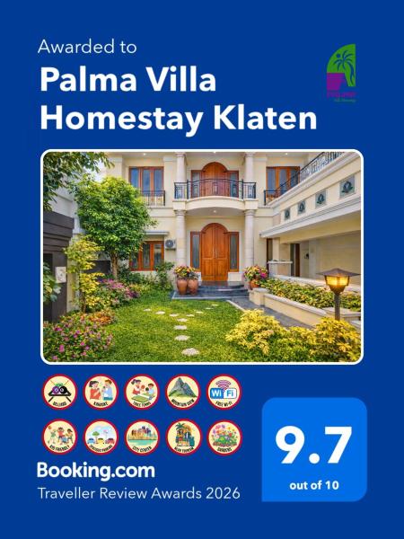 På bildet vises objektet Palma Villa Homestay I With Swimming pool, billiard, karaoke & ping pong near Klaten Town Square som ligger i byen Kuwoso.