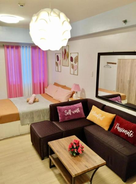 M Place Cassandra Staycation Affordable Budget Cozy Condo with fast Internet Connection that feels like Home, Manila