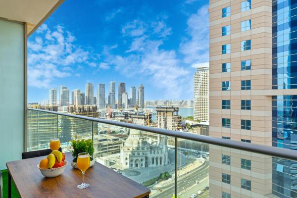 A la foto es mostra l'objecte Luxury 1BR on Marina Walk, Sea & Palm View-6 Sleep situat a la ciutat de Dubai.