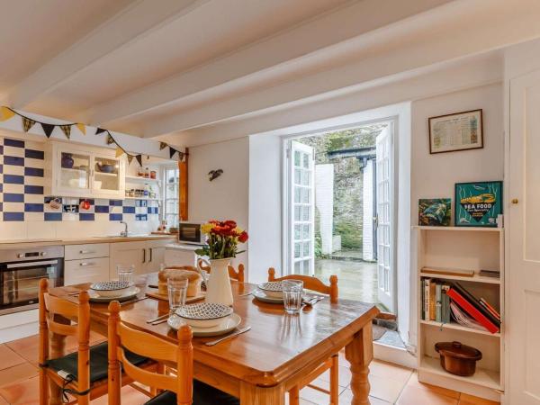 2 Bed In Fowey Oc-76624 - Fowey