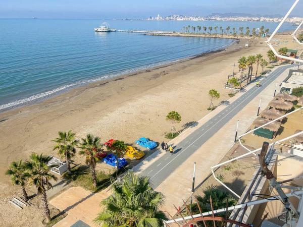 A la foto es mostra l'objecte Pearl Wave Nest B66 situat a la ciutat de Draç.