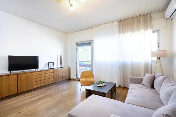 Houseloft Ideal Kalamaria, Салоники