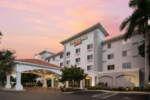 Courtyard Fort Myers At I-75 And Gulf Coast Town Center - Estero, FL