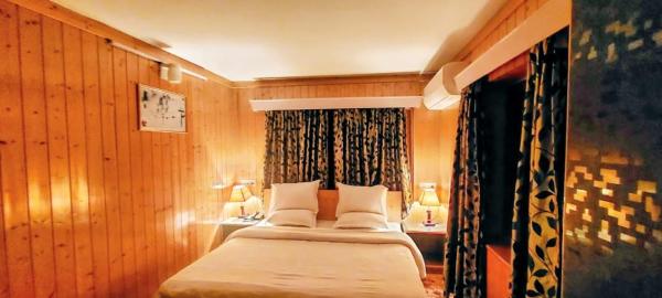 A la foto es mostra l'objecte Ikraam Inn - Boutique Bed & Breakfast situat a la ciutat de Srinagar.