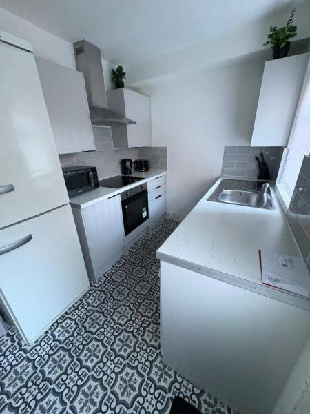 Spacious 3br Home In Runcorn | Sleeps Large Groups - Warrington