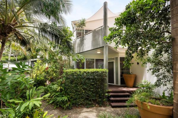 2-1 Ferris Street Sunshine Beach - Noosa Heads
