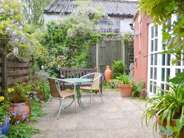 Wisteria Cottage - Norfolk