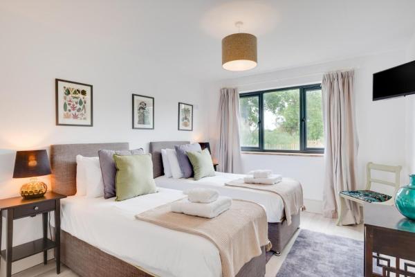 Fotografie 7: 5 Bed in Briston oc-2305