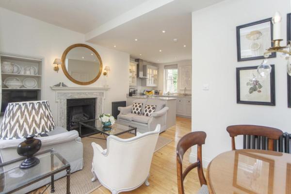 3 Bed in Bath oc-bhr40, Bath