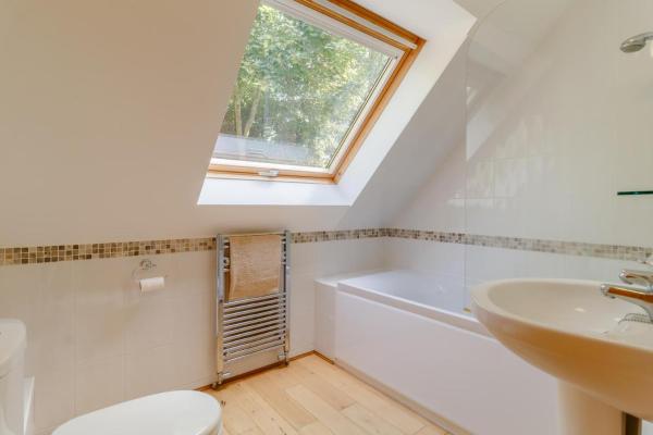 2 Bed in Woodbridge oc-vavの写真3