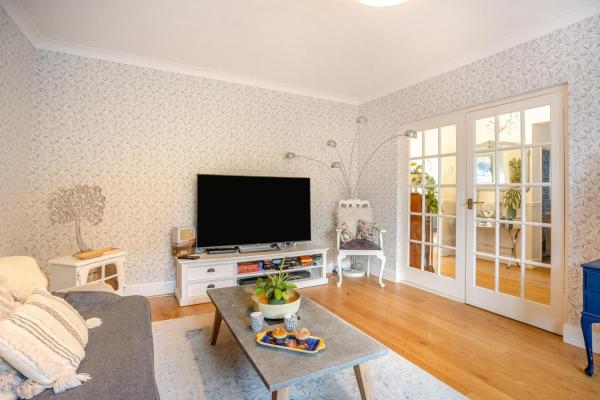 4 Bed In Bishopston Oc-t34163 - The Mumbles