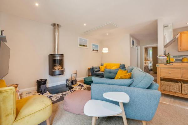 2 Bed In Holt Oc-2291 - Briston