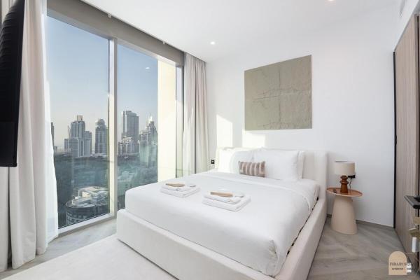 A la foto es mostra l'objecte 35 eme étage panoramique vue mer ,vue Burj Khalifa et Burj el araabe situat a la ciutat de Dubai.
