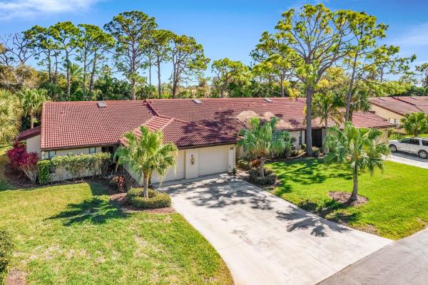 Relaxing Sarasota Retreat Near Beaches, Pool & Tennis - Spanish Pine Villa #210 - Roelens - Venice, FL