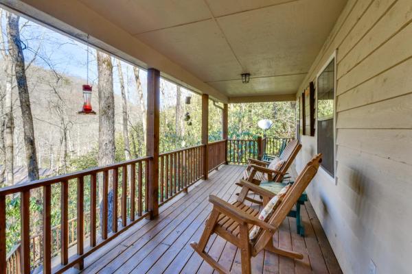 Hot Tub & Streamside Bliss! Topton Mtn Haven - Robbinsville, NC