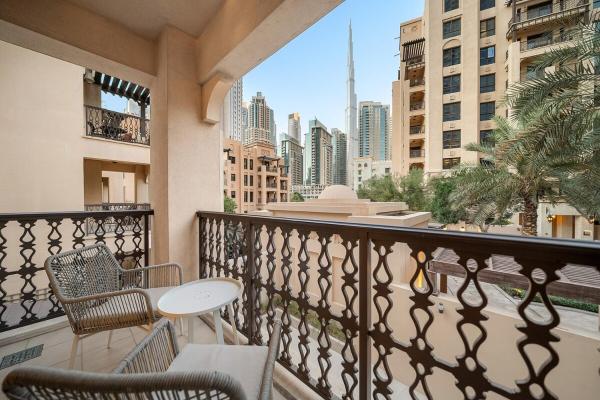 A la foto es mostra l'objecte FIRST CLASS 2BR Old Town Burj View Retreat situat a la ciutat de Dubai.