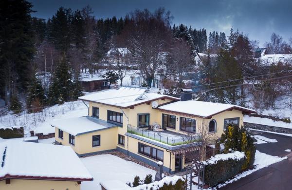 Foto 5: FEWO klein mit Garten