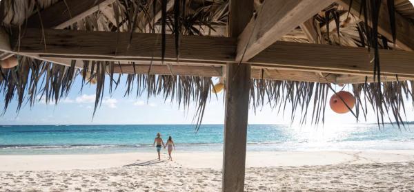 Cayo Loco home, Governor's Harbour
