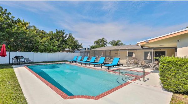 Family Grand Advantage - Miramar, FL