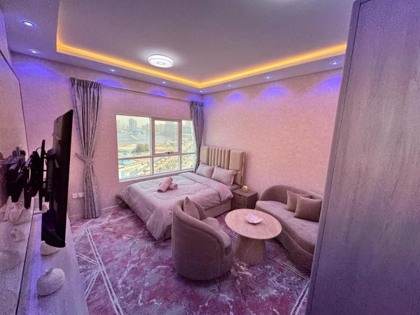 Na fotografii je vidět objekt Harbour view studio in Ajman nacházející se ve městě Adžmán.