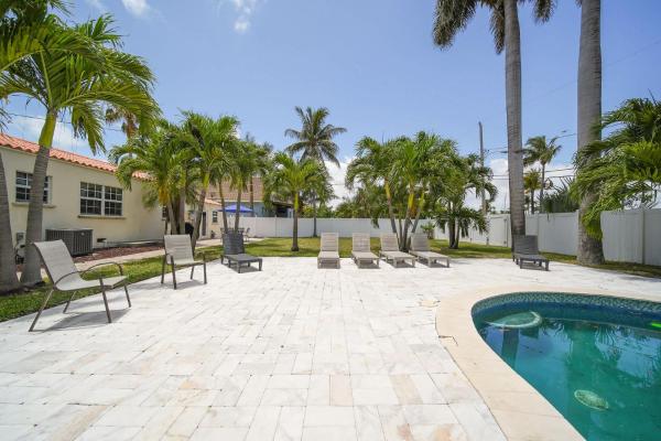 Hollywood Beach Bliss Villa Sleeps 10 - Hollywood, FL