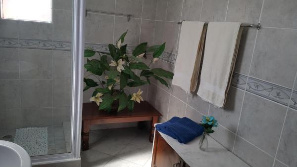 Na fotografii je vidět objekt Westcoast Central Budget accommodation nacházející se ve městě Vredenburg.