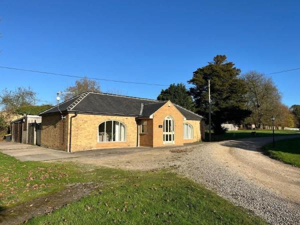 Walworth Castle Cottage - North Yorkshire