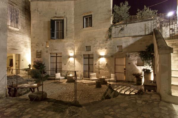 A la foto es mostra l'objecte Corte San Pietro situat a la ciutat de Matera.