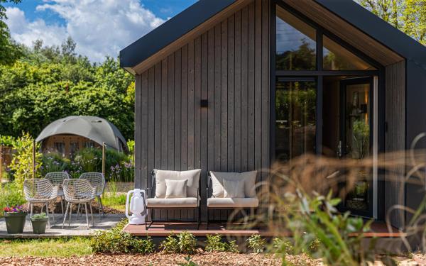 Tinyhouse luxe met privé hottub, Мерссен