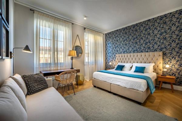Hs4U Ricasoli Luxury apartment near Duomo N.2, Florence