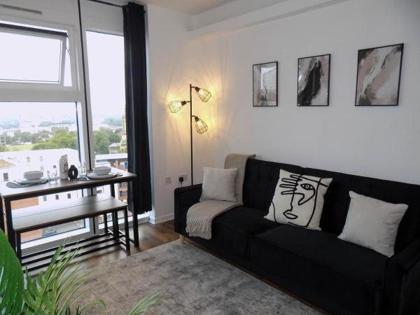 B1 Deluxe Suite, Бирмингем