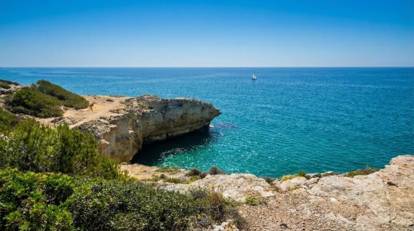 Villa Playa Del Sur A 250 Metros De Una Magnifica Playa Capacidad Más De 16 Ac 6 Suites Piscina Xl