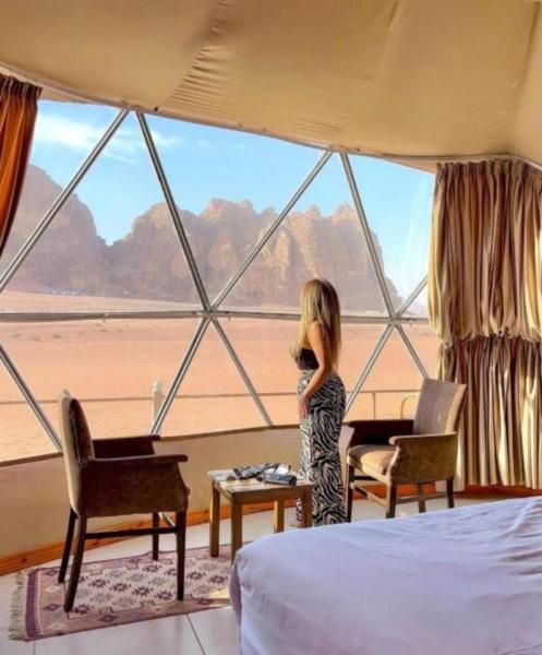 Rum Island Bubble Luxuru Camp - Jordan