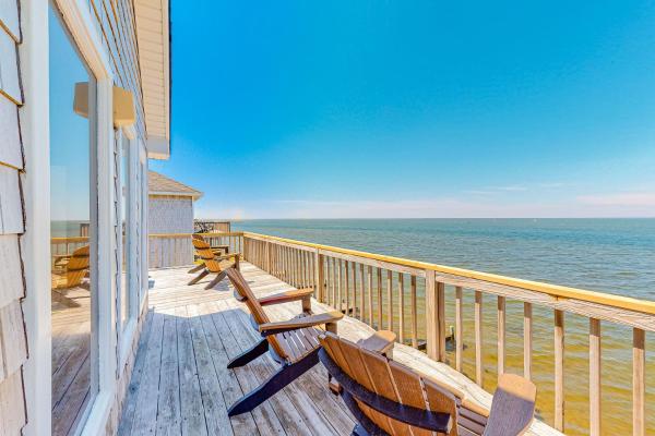 Avic4 Island Squall #4-i - Outer Banks, NC
