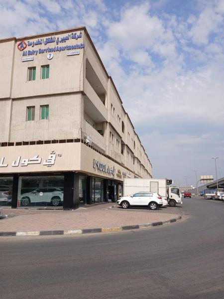 A la foto es mostra l'objecte العييري للشقق المخدومة الدمام 7 situat a la ciutat de Dammam.