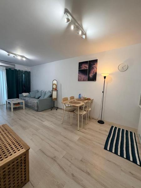A la foto es mostra l'objecte Sunny Escape, Protaras, Cyprus situat a la ciutat de Protaras.