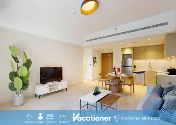 A la foto es mostra l'objecte Vacationer Holiday Homes l Luxury Living 1 Bed l Pool View situat a la ciutat de Dubai.
