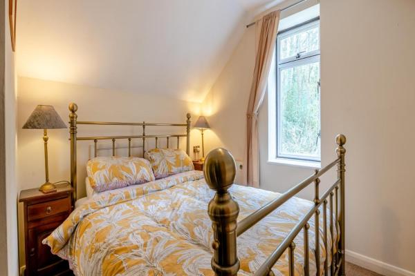 Fotografie 2: 2 Bed in Whitby oc-w301